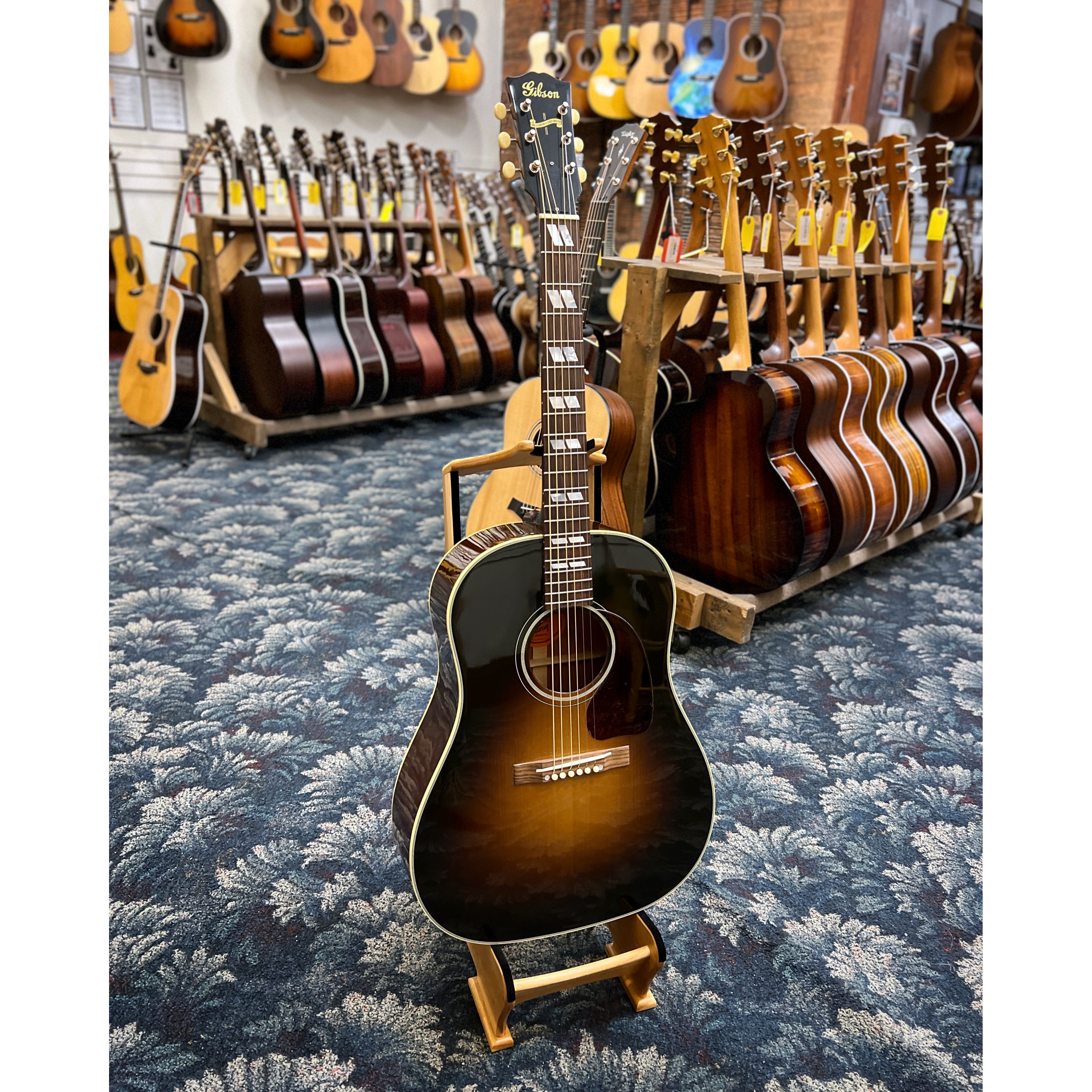 Gibson, Gibson Custom Shop SJ Banner Acoustic Guitar (2013)