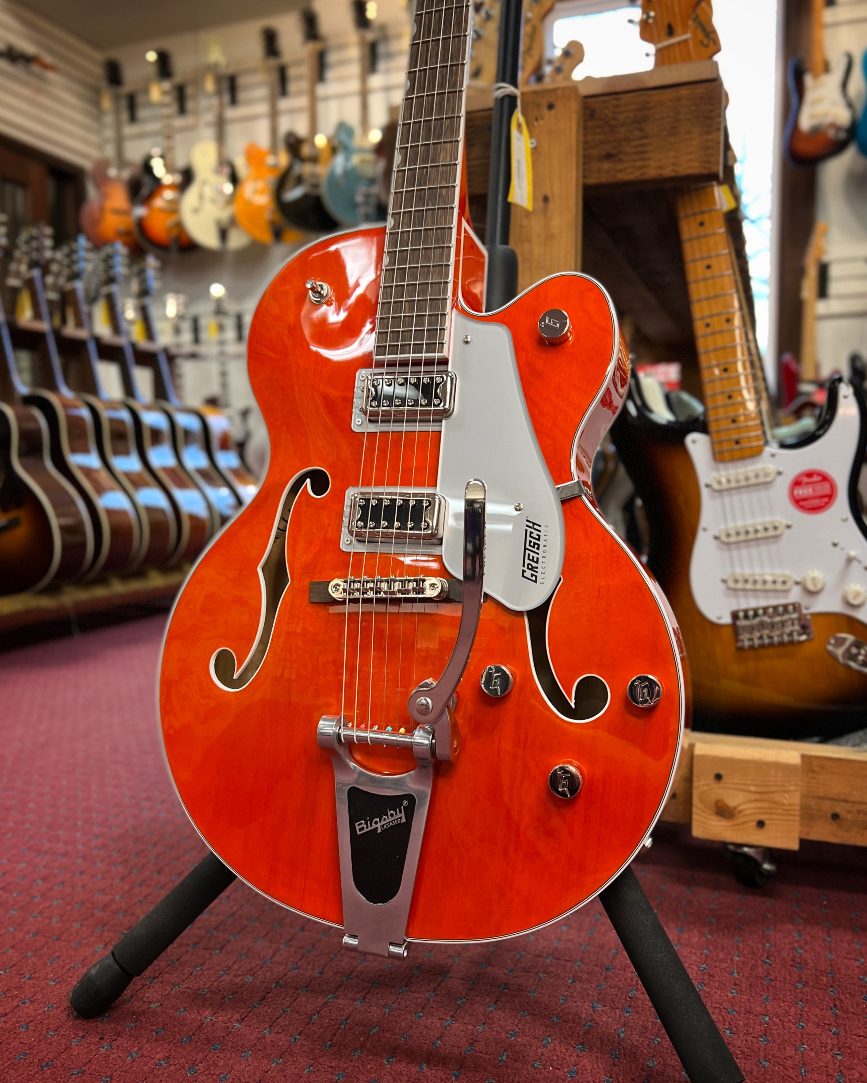 Gretsch, Gretsch G5420T Electromatic Classic Hollow Body Single Cut with Bigbsy, Orange Stain