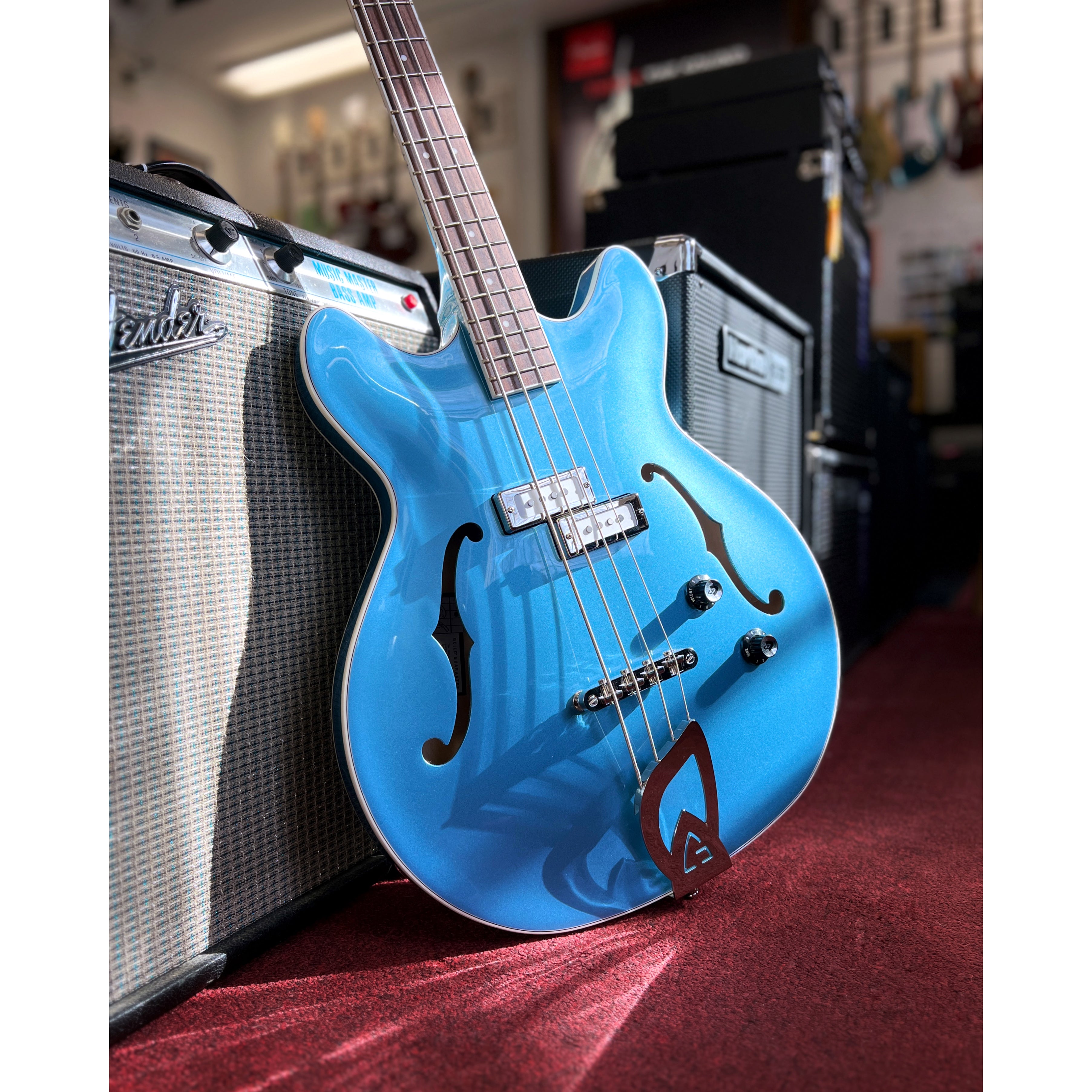 Guild, Guild Starfire 1 Bass, Pelham Blue